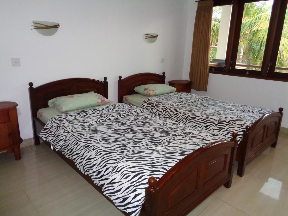 Yulia 1 Bed & Breakfast ซานูร์ ภายนอก รูปภาพ
